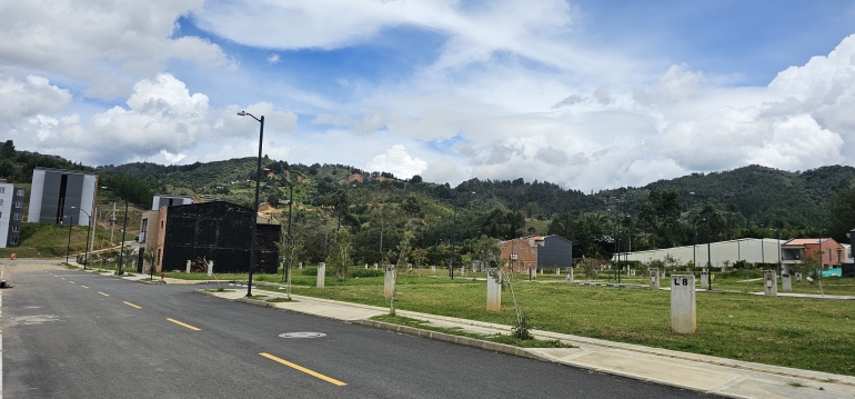 Lote en La Antioqueñita, La Ceja
